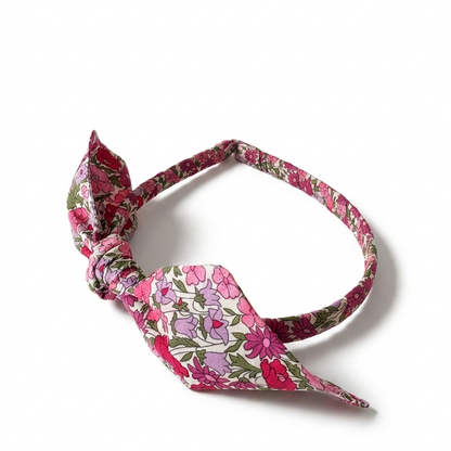 Small Knotted Bow